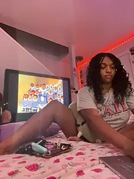 XKimmyGreen online show from May 13, 2:28 am