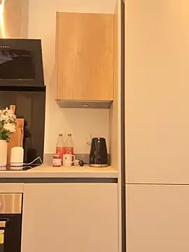 lolableux online show from November 24, 2:19 pm