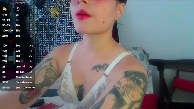 Mitsuha gate online show from October 22, 2:44 pm