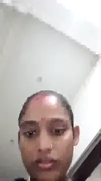 Guriya0076 online show from October 28, 8:57 pm