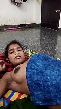 Guriya0076 online show from October 5, 4:34 pm