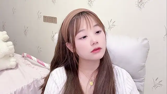 puppy-999 online show from May 4, 2:43 pm