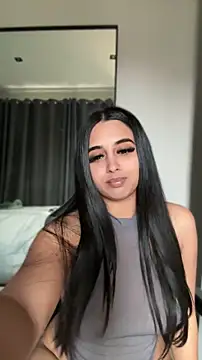 LilMisIndianx online show from May 28, 6:55 am
