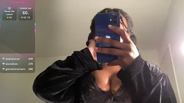 maskedgirl5005 online show from October 21, 5:55 am