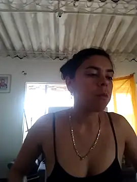 Snapshot of SharonDustLove chatting on October 9, 8:46 pm SharonDustLove online show from October 9, 8:46 pm