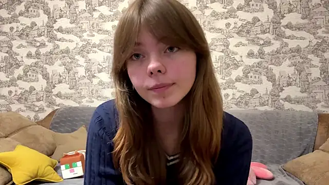 CoralinaEastoy online show from September 16, 8:39 pm