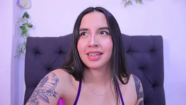 kaylee lee online show from May 25, 4:11 am