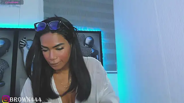 naomibrown  online show from May 19, 1:56 am