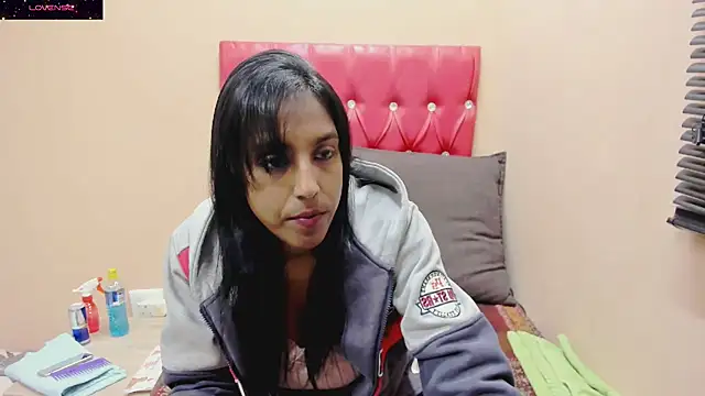 INDIANCREAM4U online show from July 13, 5:41 am