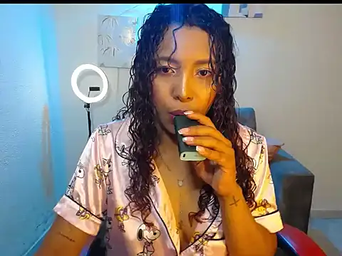 warisg   online show from April 6, 11:11 am