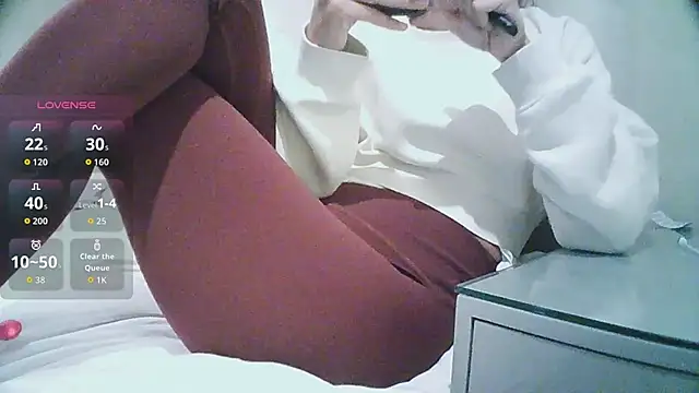 SensualYogi1 online show from October 14, 6:10 pm