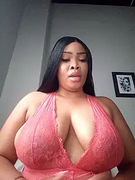 MadamPinky online show from March 26, 2:08 pm