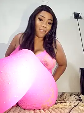 MadamPinky online show from February 18, 7:57 pm