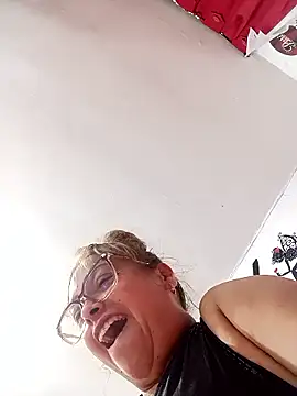 dirty lady17 online show from March 22, 2:39 am