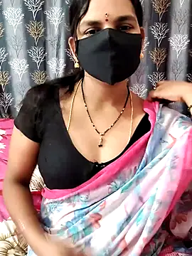 Lalitha-1995 online show from May 17, 4:22 am