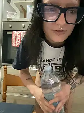 severingratty online show from May 29, 4:43 am