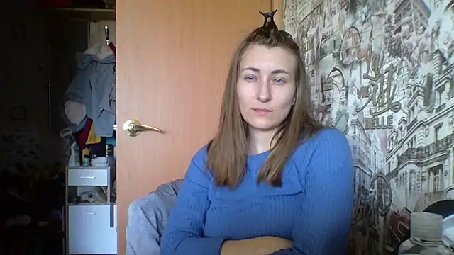 Flirty Feline online show from October 6, 11:53 pm