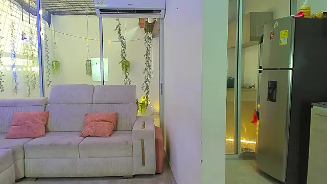 stangirls  online show from February 2, 9:14 pm