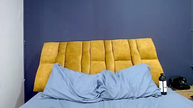 KendraaSimons online show from October 16, 8:55 pm