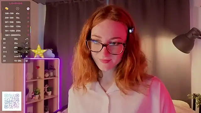 VeronaHascall online show from October 15, 4:26 am