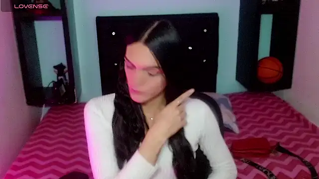 x isabella x online show from May 14, 5:13 am