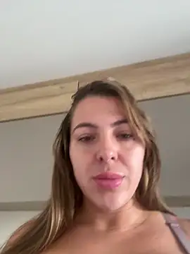 camila vanucci online show from September 26, 3:20 pm