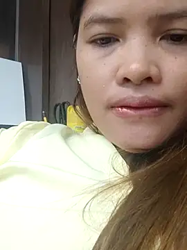 Sweetheart Claire online show from April 28, 6:28 am