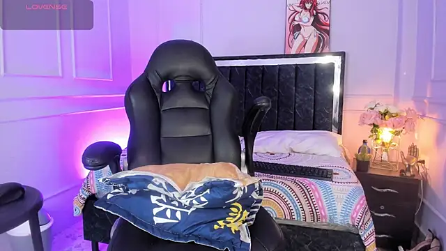 SwettRenata  online show from November 13, 12:48 pm