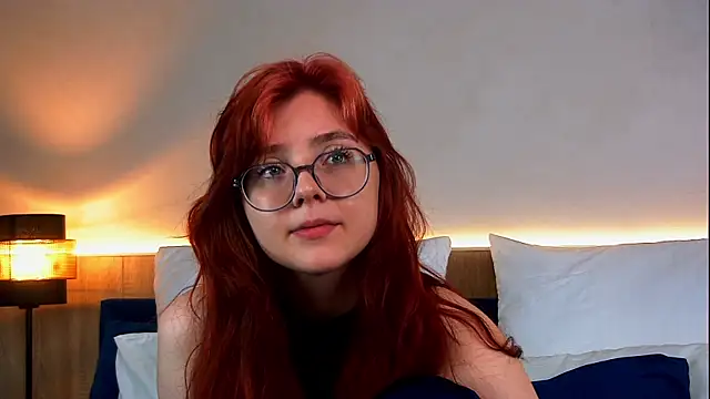 Nora  Ray online show from May 29, 7:23 pm