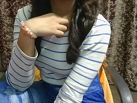 lovely soniya online show from February 6, 7:01 am