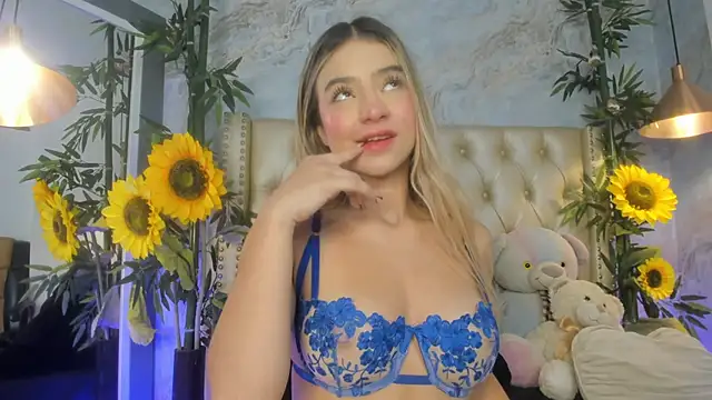 LittleeJaz online show from May 16, 10:36 am
