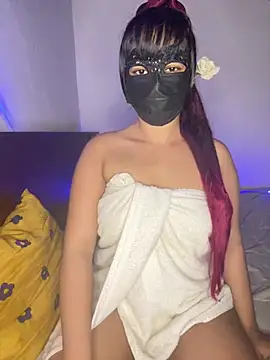 Ariana  Marie online show from May 7, 9:40 pm