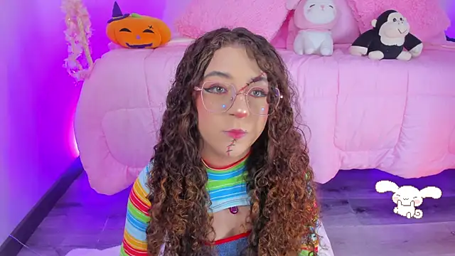 hannacutegod online show from October 31, 5:53 am