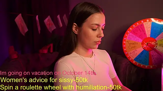 EmiliyaRoude online show from October 11, 1:25 pm