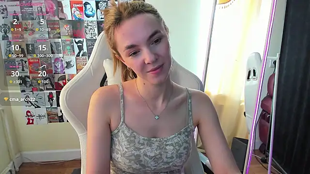 NessaDiazz online show from September 15, 1:47 am