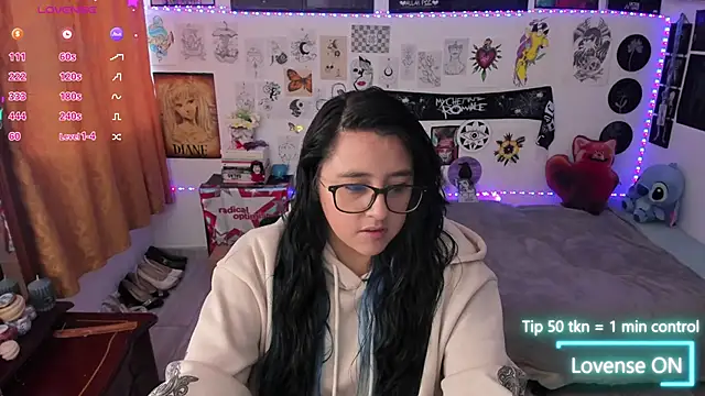 Cherry blush  online show from May 5, 10:46 pm