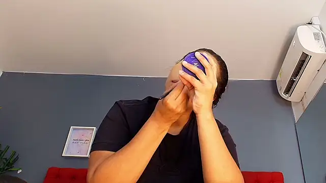 keyla mejia online show from March 23, 12:11 pm