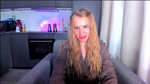 Snapshot of MashaFromRussia__ chatting on September 14, 12:14 pm MashaFromRussia online show from September 14, 12:14 pm