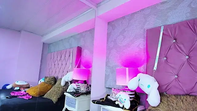 ZarahQueen online show from September 22, 12:31 am