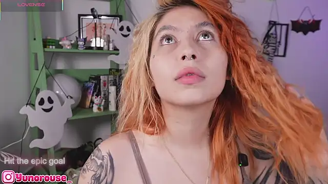 YunoRose  online show from November 4, 3:55 am