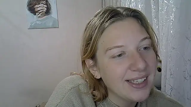 Lily Ember online show from October 1, 8:36 pm