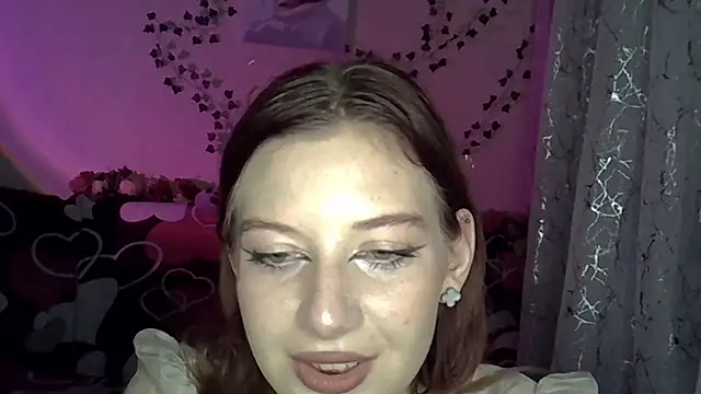 Lily Ember online show from November 17, 5:13 pm