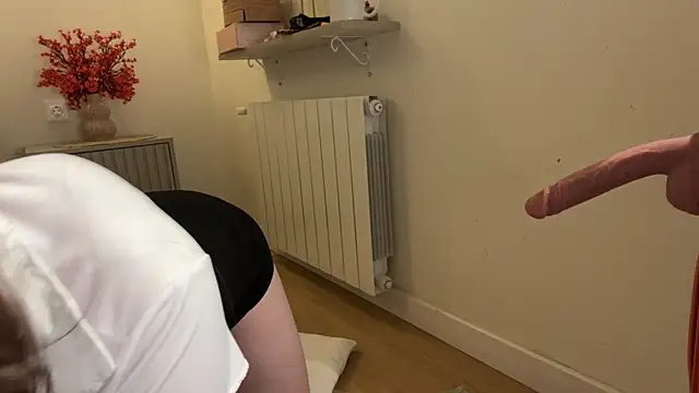 Kelly Berry   online show from April 10, 5:41 pm