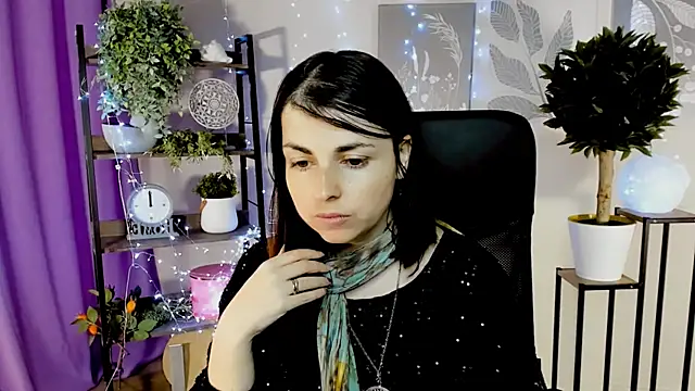 MartaEdams online show from May 5, 6:27 am