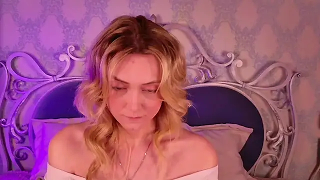 CindyFors online show from October 6, 9:30 pm