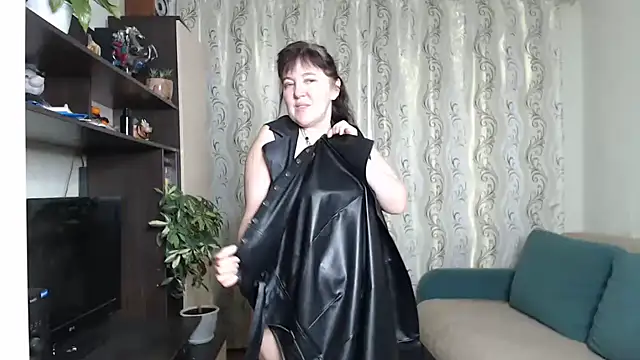 Illusionq online show from October 17, 5:54 am