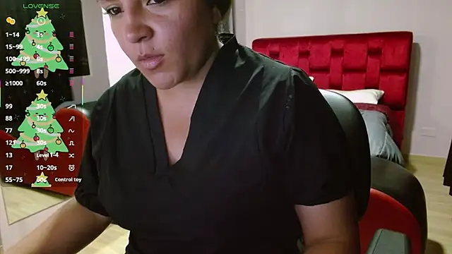 Sahamara 07 online show from December 15, 8:25 pm