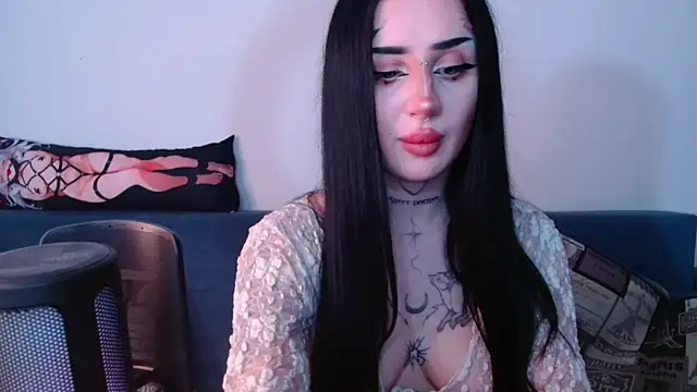 alisa tattoogirl1 online show from September 23, 3:43 pm