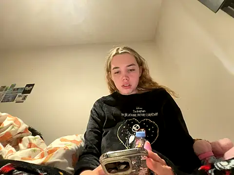 violetcutie online show from September 26, 9:12 pm