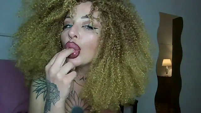 ASSERINAAA online show from March 25, 6:22 pm